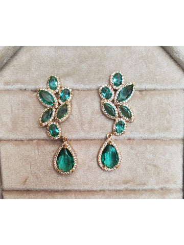 Brinco Dourado com Zircônias Verdes e Strass Brillho Luxo Festa